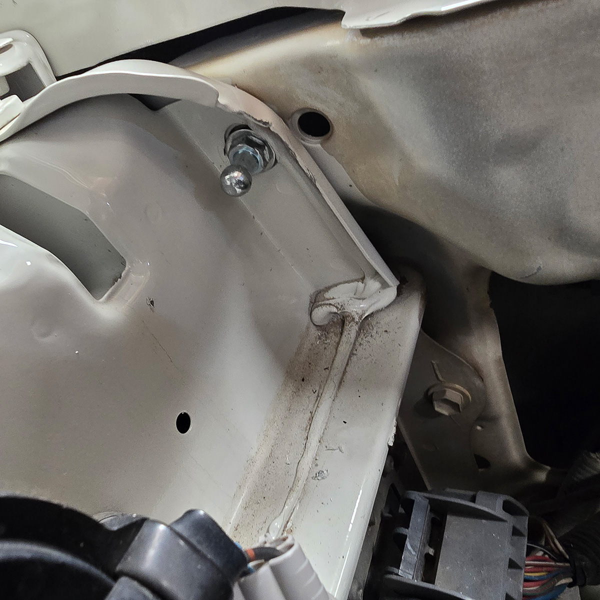 lc-bonnet5. bonnet helper